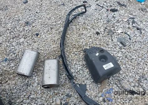 2013 Chrysler 300 300S z USA, uszkodzony, nr VIN 2C3CCABG0DH576679